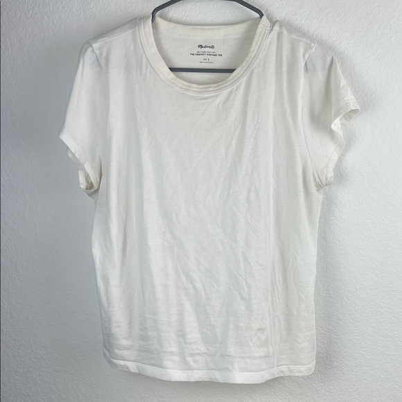 Madewell Tops - Madewell Softfade Cotton Perfect Vintage Tee in White Size Large
